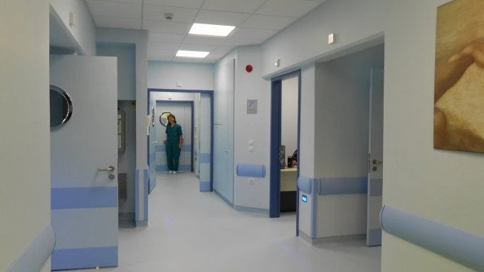 Ρίγη συγκίνησης για το γραμμα μιας 17χρονης με λευχαιμία για τη δωρεά ενός ζευγαριού